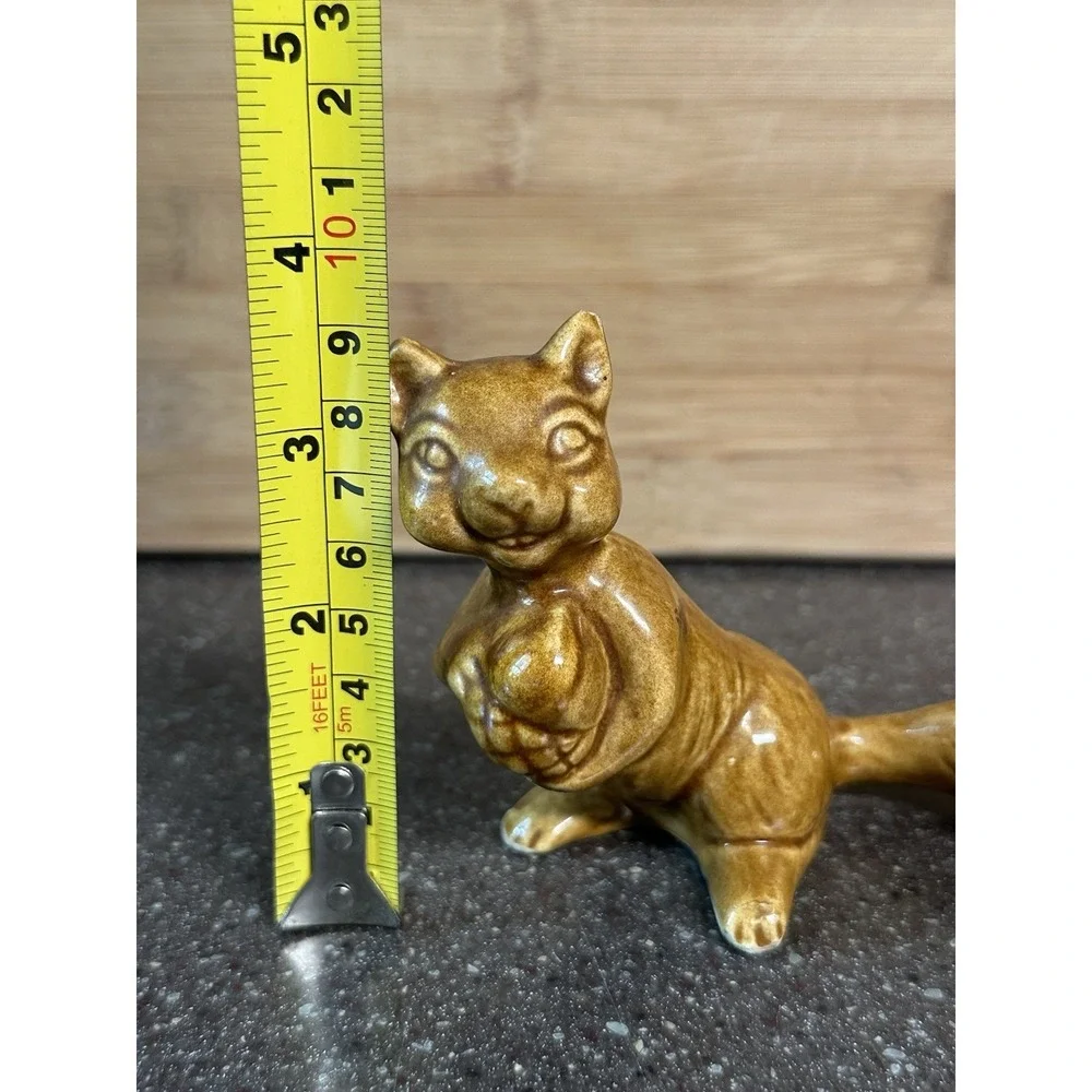 VTG Woodland Squirrel Figurine Brown Glaze Cottagecore Forest Spirit Fairycore